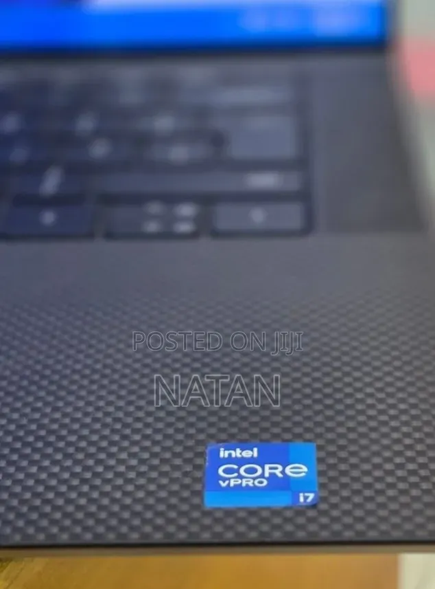 New Laptop Dell Precision 5560 16GB Intel Core i7 SSD 512GB