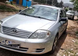 Toyota Corolla 2003 Gold