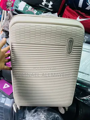 Plen Size Follow Me Luggage