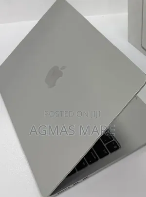 New Laptop Apple MacBook Air 2025 M4 13-inch 16GB Apple M4 SSD 256GB