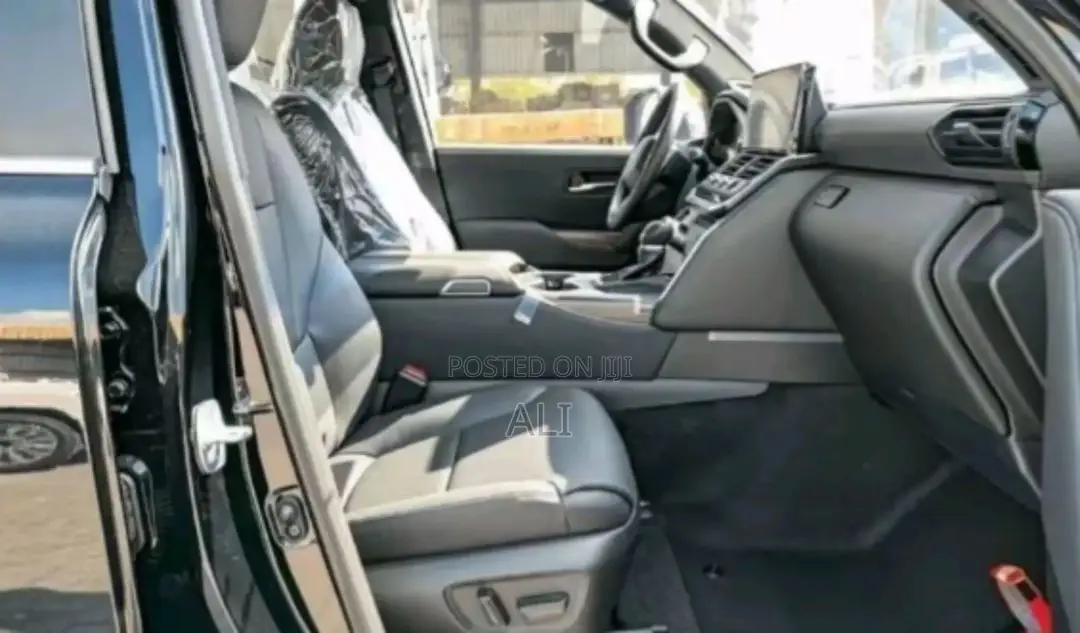 New Toyota Land Cruiser 2025 Black