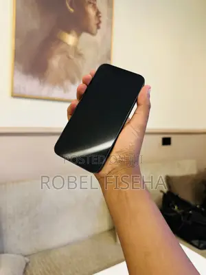 New Apple iPhone 12 128 GB Black