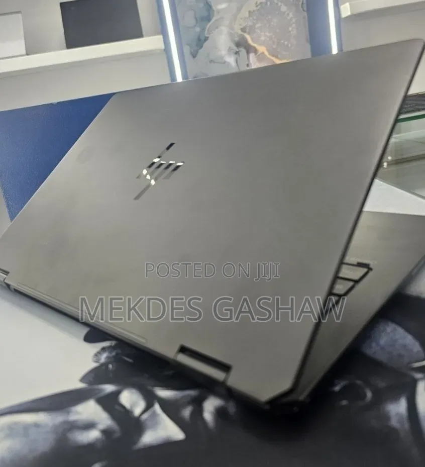 New Laptop HP OmniBook Ultra Flip 14" 16GB Intel Core Ultra 7 SSD 1T
