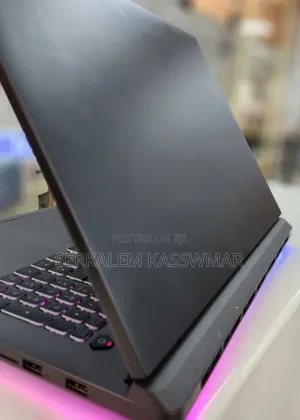 New Laptop Asus ROG Strix G17 32GB Intel Core Ultra 9 SSD 2T