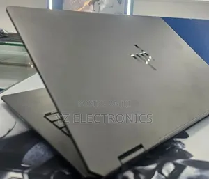 New Laptop HP OmniBook Ultra Flip 16" 16GB Intel Core Ultra 7 SSD 1T