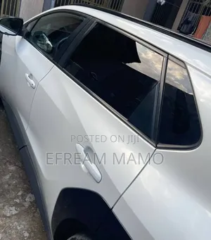 Hyundai Tucson 2023 White