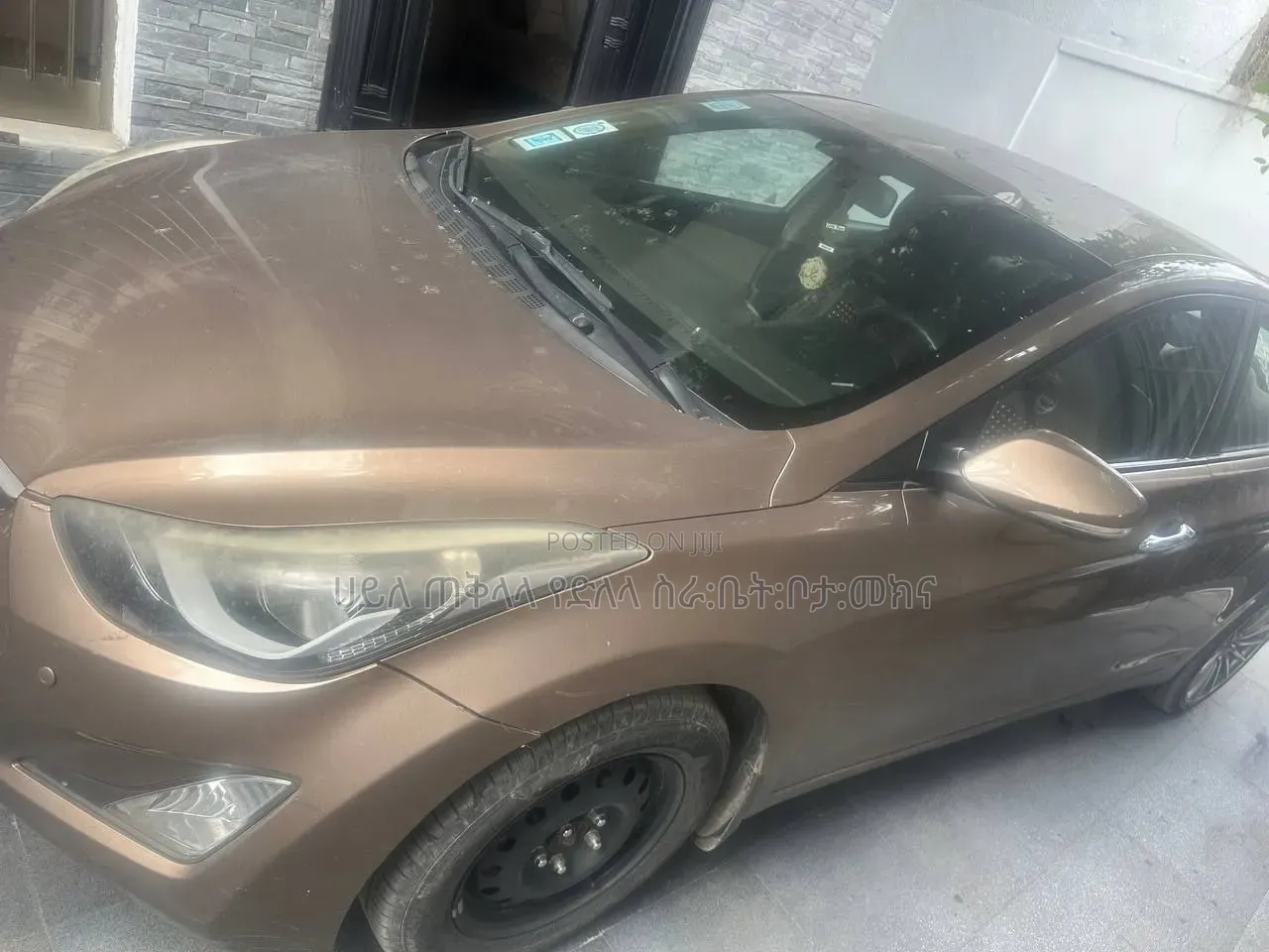 Hyundai Elantra 2012 Pink