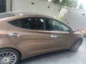 Hyundai Elantra 2012 Pink
