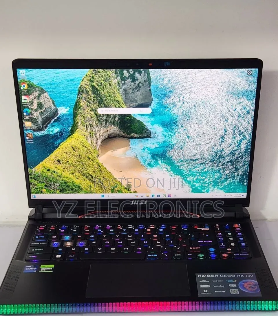 New Laptop MSI Raider GE68HX 13VI-202US 32GB Intel Core i9 SSD 1T