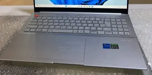 New Laptop Asus VivoBook 15 X505BA 16GB Intel Core i5 SSD 512GB
