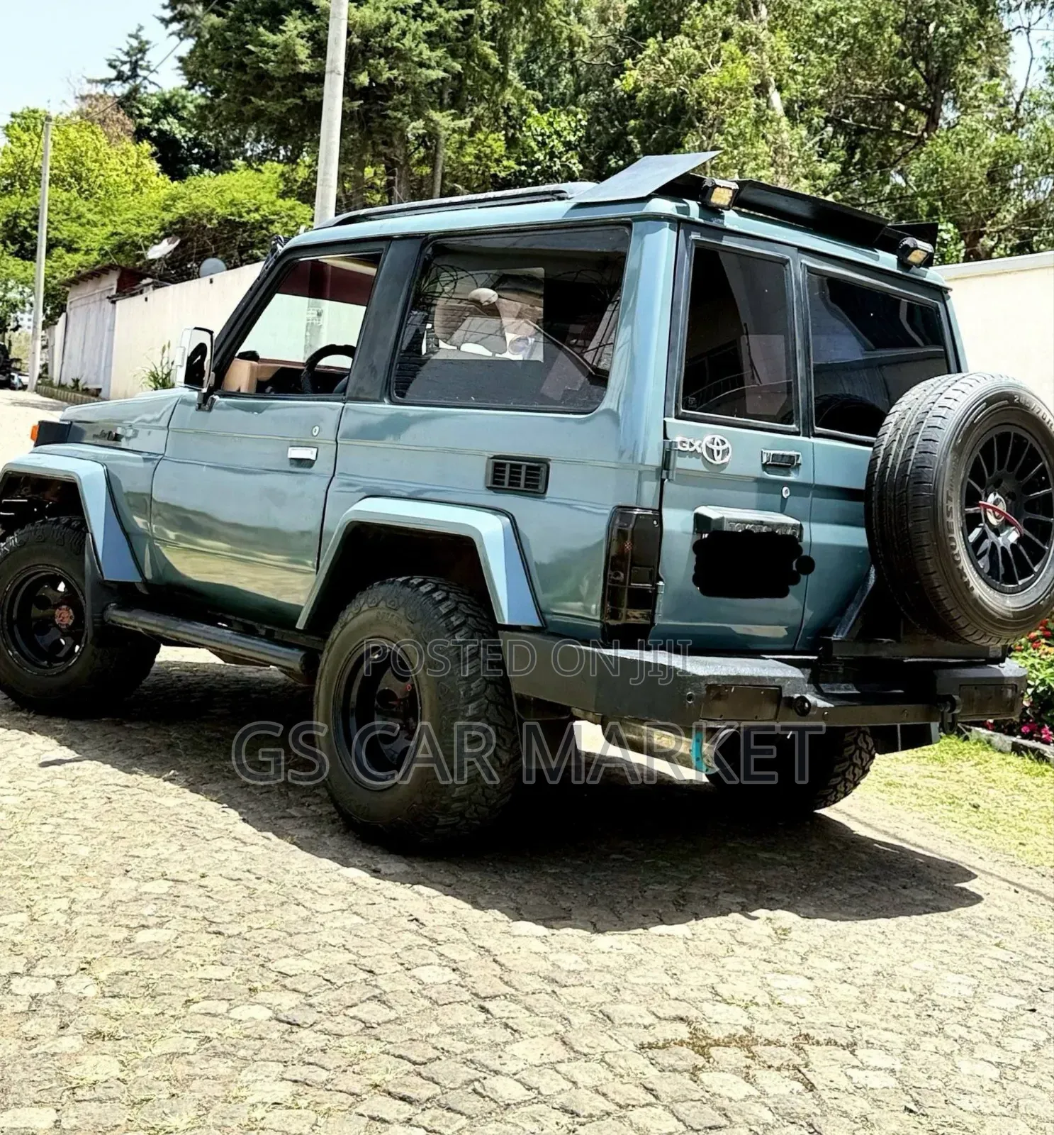 Toyota Land Cruiser 1987 Gray