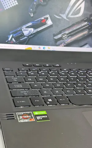 New Laptop Asus ROG Zephyrus G14 16GB AMD Ryzen 7 SSD 512GB