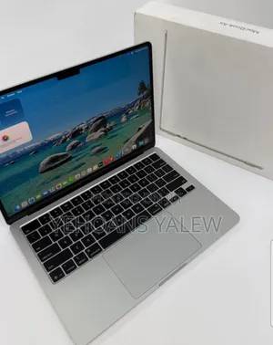 New Laptop Apple MacBook Air 2025 M4 13-inch 16GB Apple M4 SSD 256GB