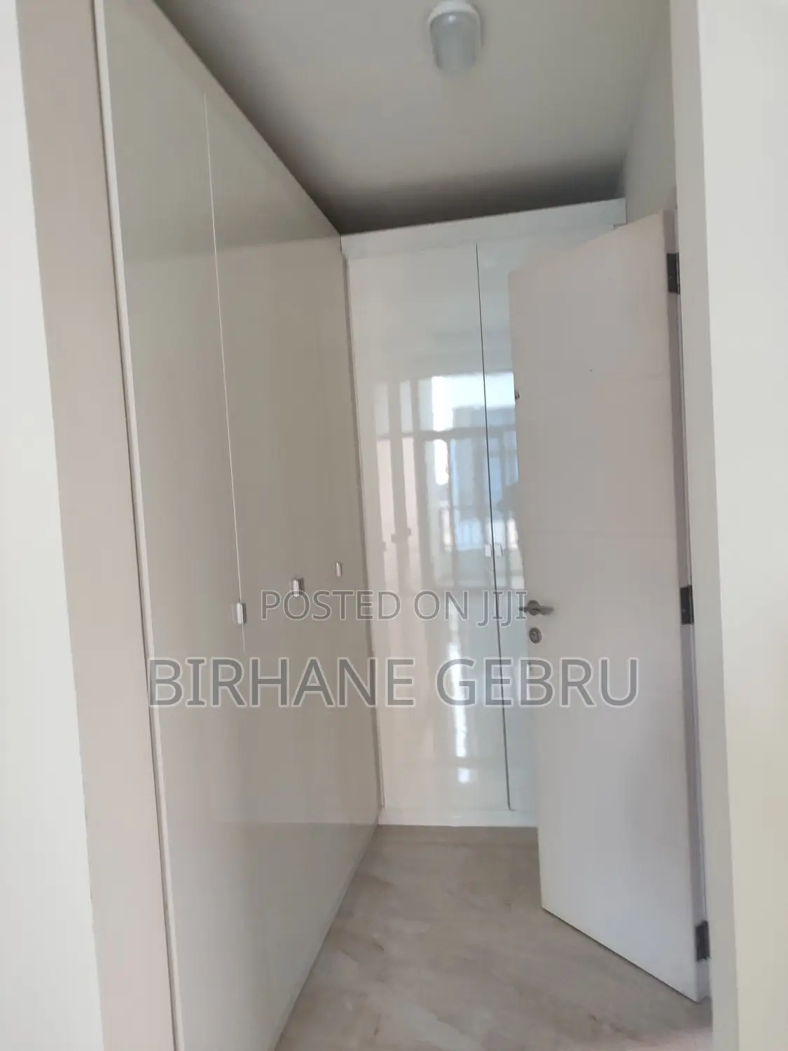 3bdrm Apartment in Luxury Apartiment, Kirkos for rent