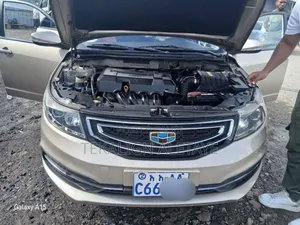 Geely Emgrand EC7 2017 Gold