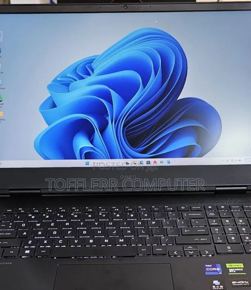 New Laptop HP Omen 16 16GB Intel Core i9 SSD 1T
