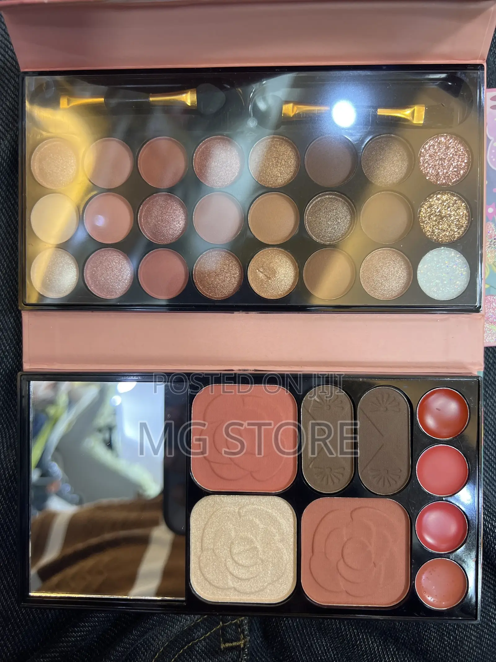 Makeup Plate Eyeshadow /Blusher/Lipstick/Eyebrow/Highlighter Collectio