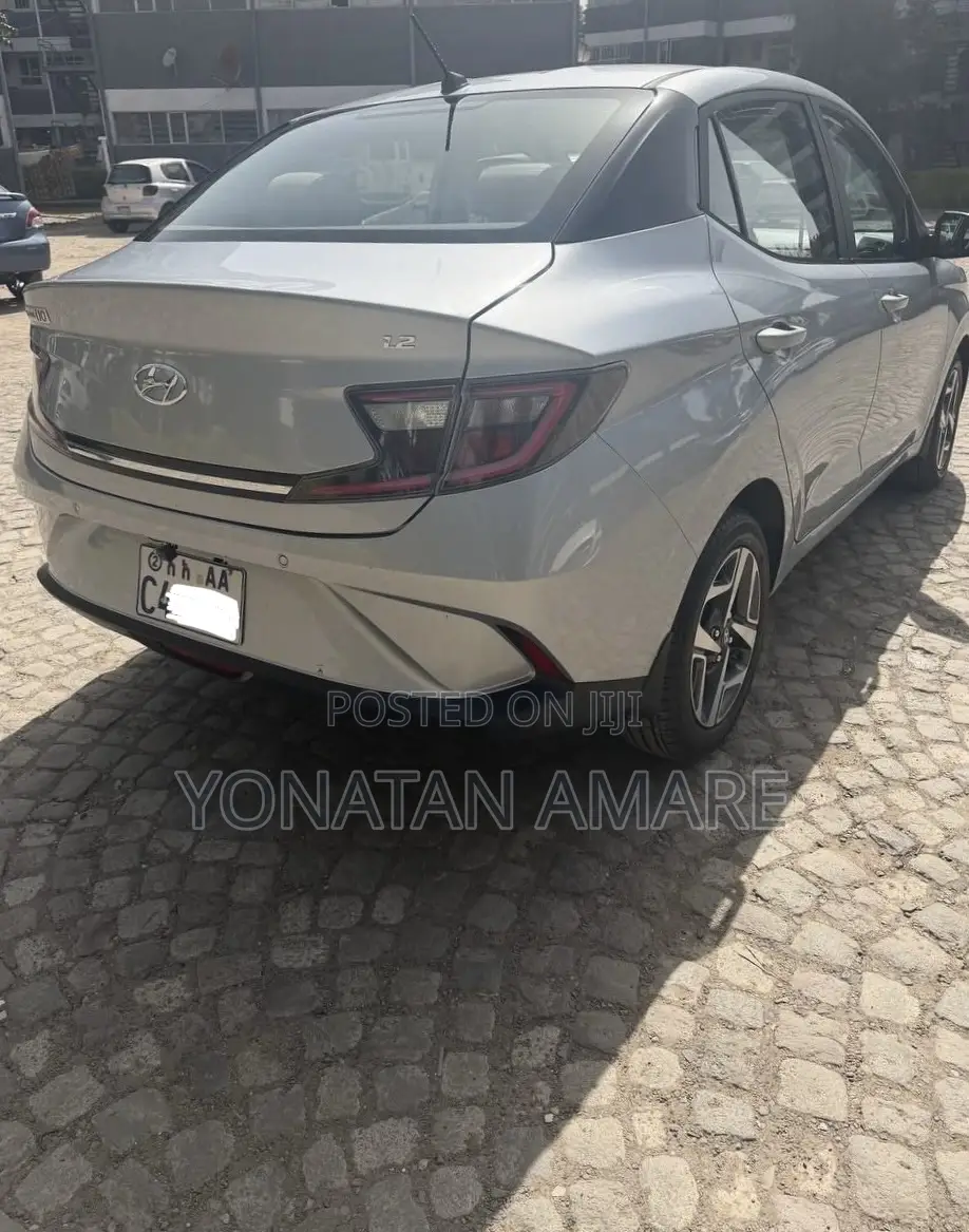 Hyundai I10 2023 Silver