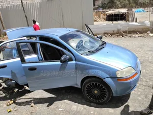 Chevrolet Aveo 2005 Blue