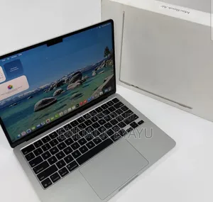 New Laptop Apple MacBook Air 2025 M4 13-inch 16GB Apple M4 SSD 256GB