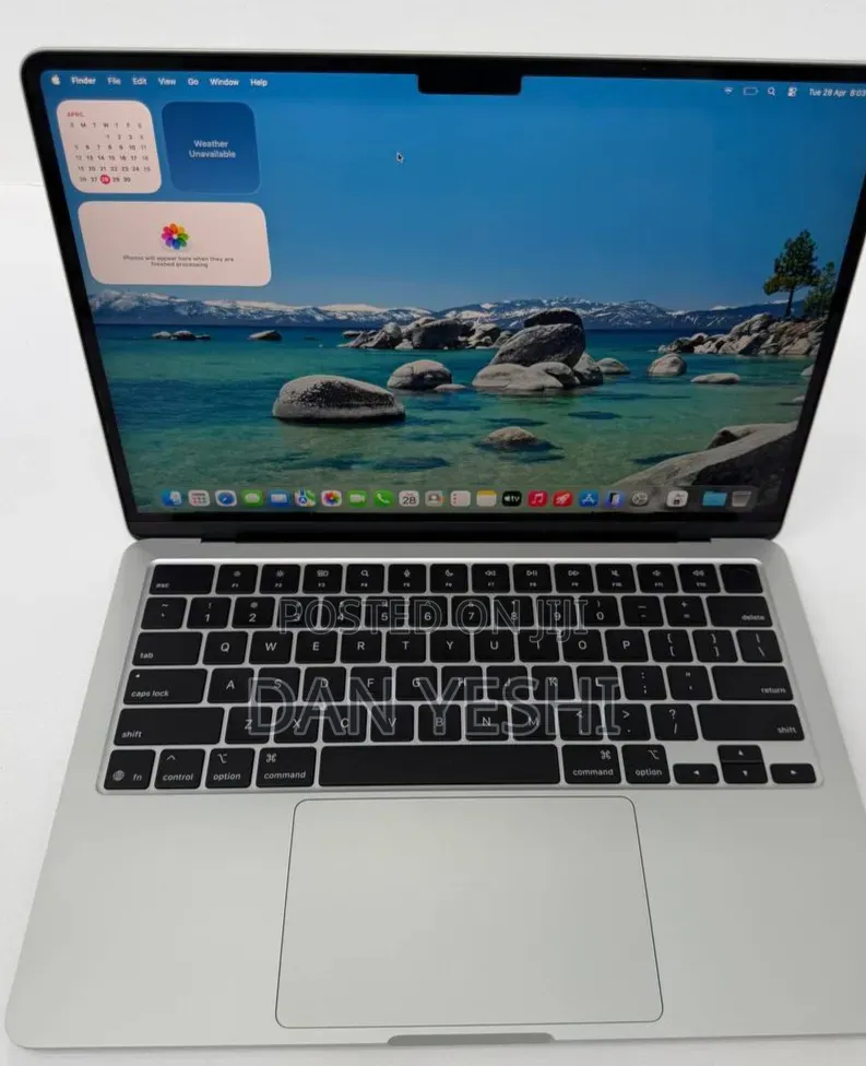 New Laptop Apple MacBook Air 2025 M4 13-inch 16GB Apple M4 SSD 256GB