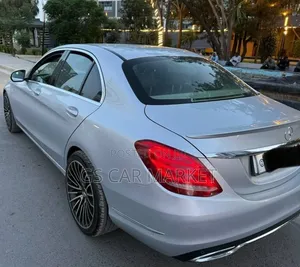 Mercedes-Benz C180 2015 Gray