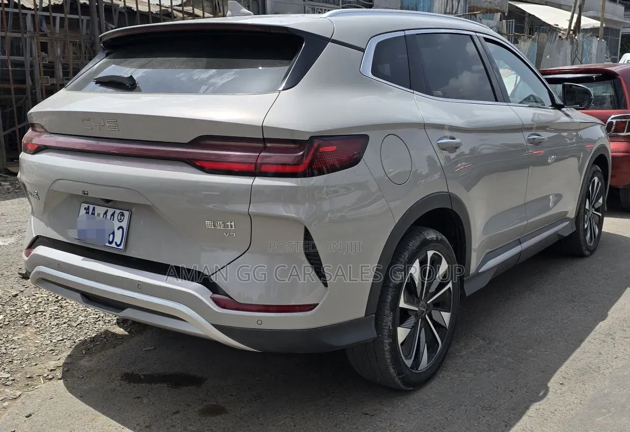 BYD Song Plus 2024 White