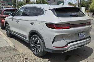 BYD Song Plus 2024 White