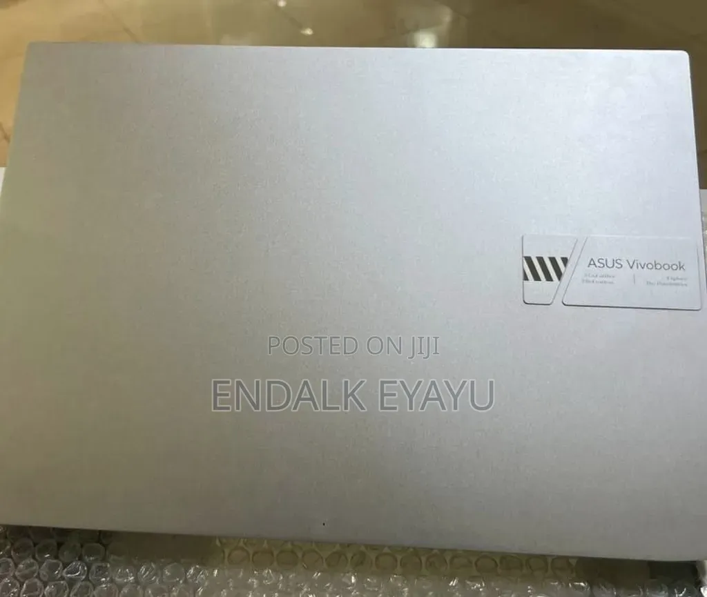 New Laptop Asus VivoBook 15 X505BA 16GB Intel Core i5 SSD 512GB