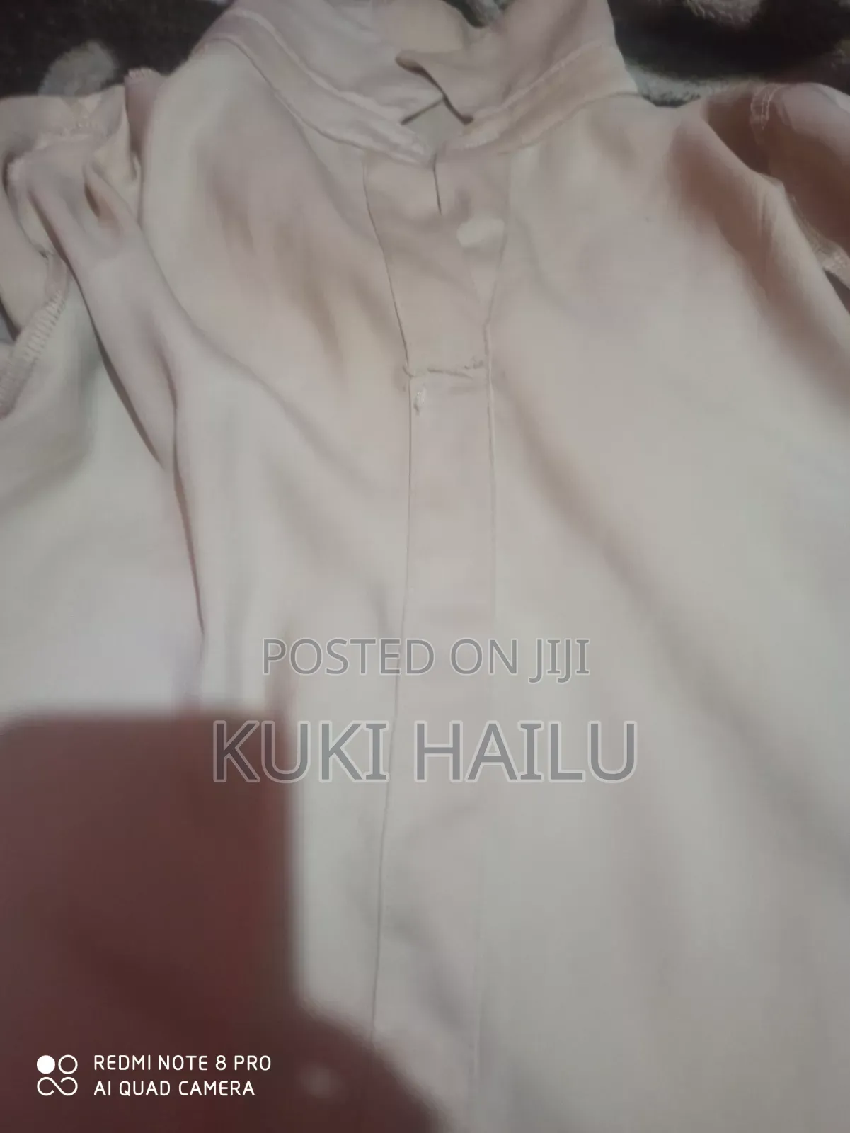 ያገለገሉ የሴት ልብስ