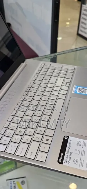 New Laptop HP Stream Notebook 16GB Intel Core i7 SSD 512GB