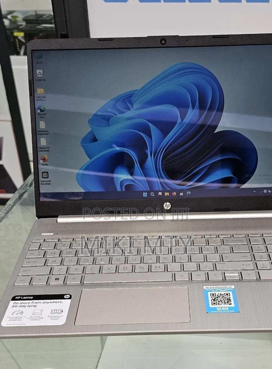 New Laptop HP Stream Notebook 16GB Intel Core i7 SSD 512GB
