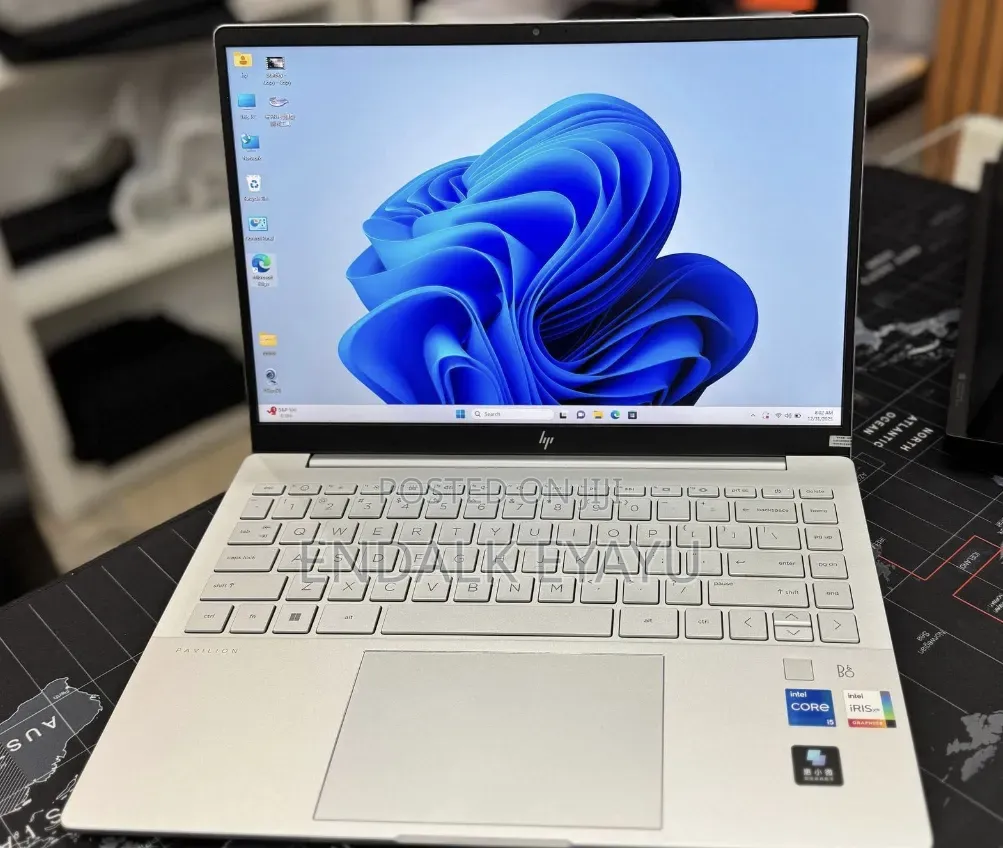 New Laptop HP 16GB Intel Core i5 SSD 1T
