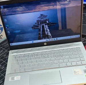 New Laptop HP Pavilion 14 16GB Intel Core i7 SSD 512GB