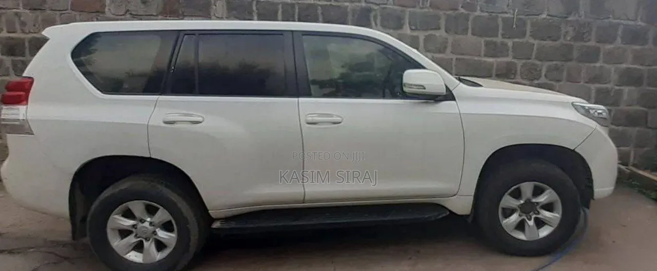 Toyota Land Cruiser Prado 3.0 TD 2010 White