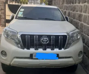 Toyota Land Cruiser Prado 3.0 TD 2010 White
