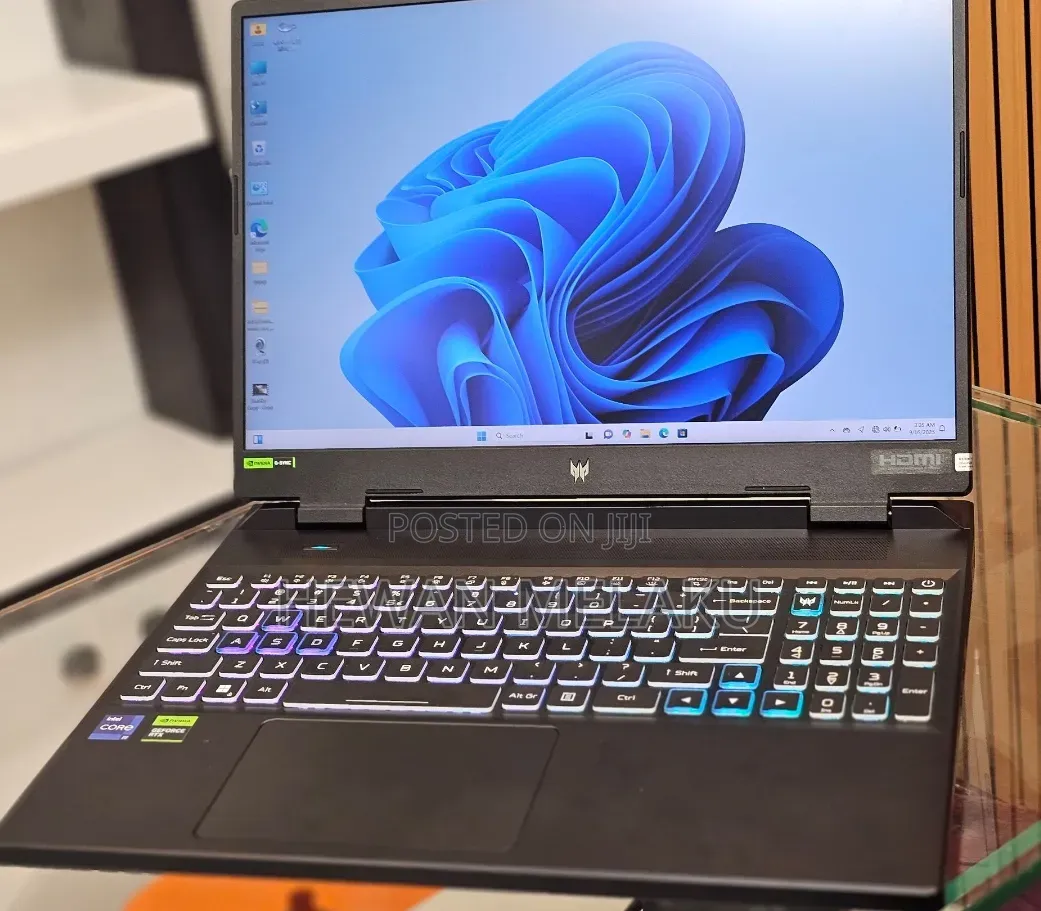 New Laptop Acer Predator Helios 300 16GB Intel Core i9 SSD 1T