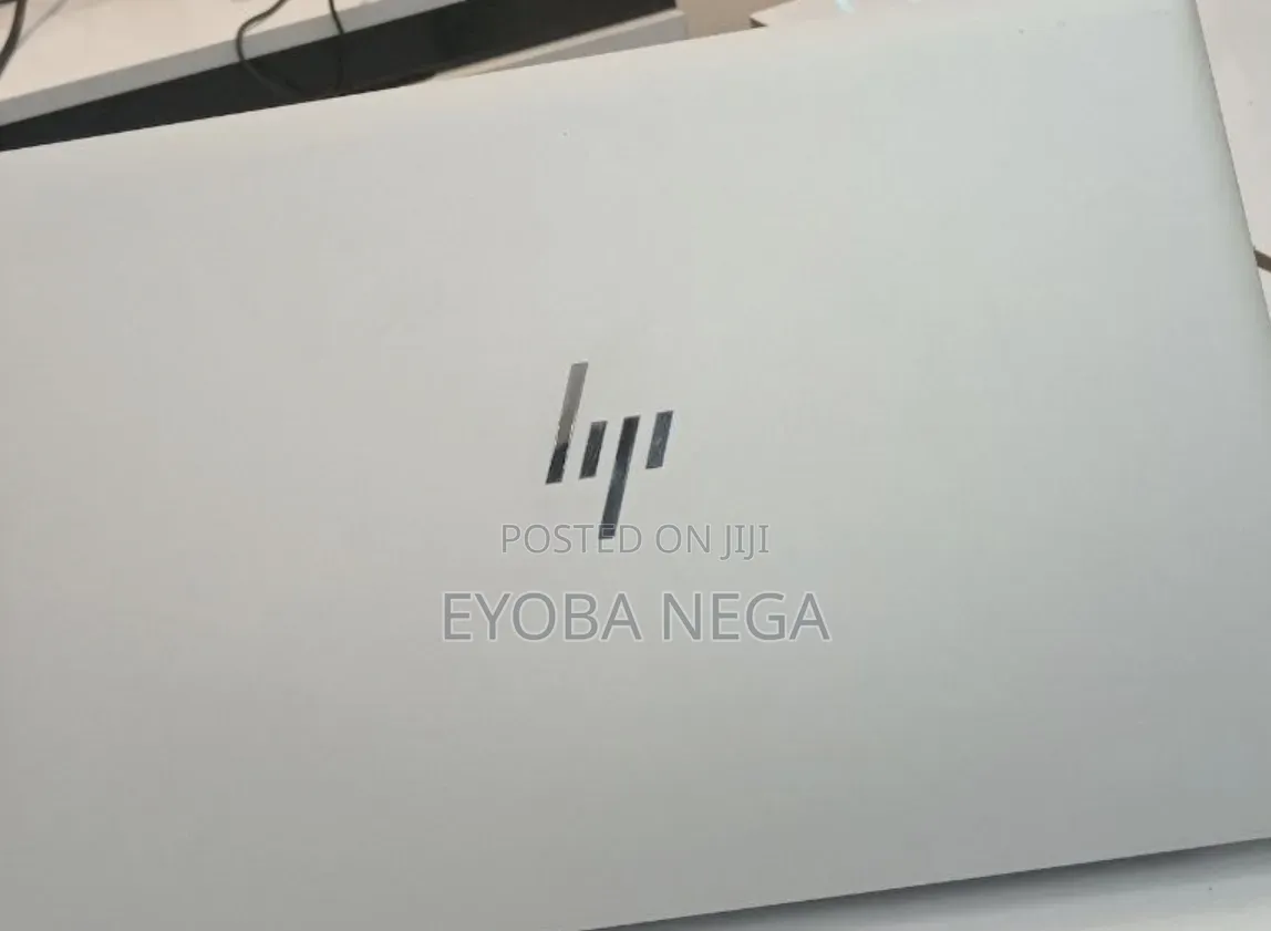 New Laptop HP EliteBook 840 G8 8GB Intel Core i5 SSD 512GB