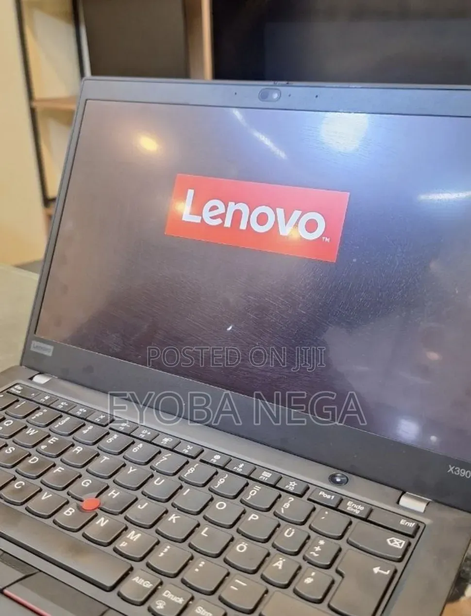 New Laptop Lenovo ThinkPad X390 Yoga 16GB Intel Core i5 SSD 512GB