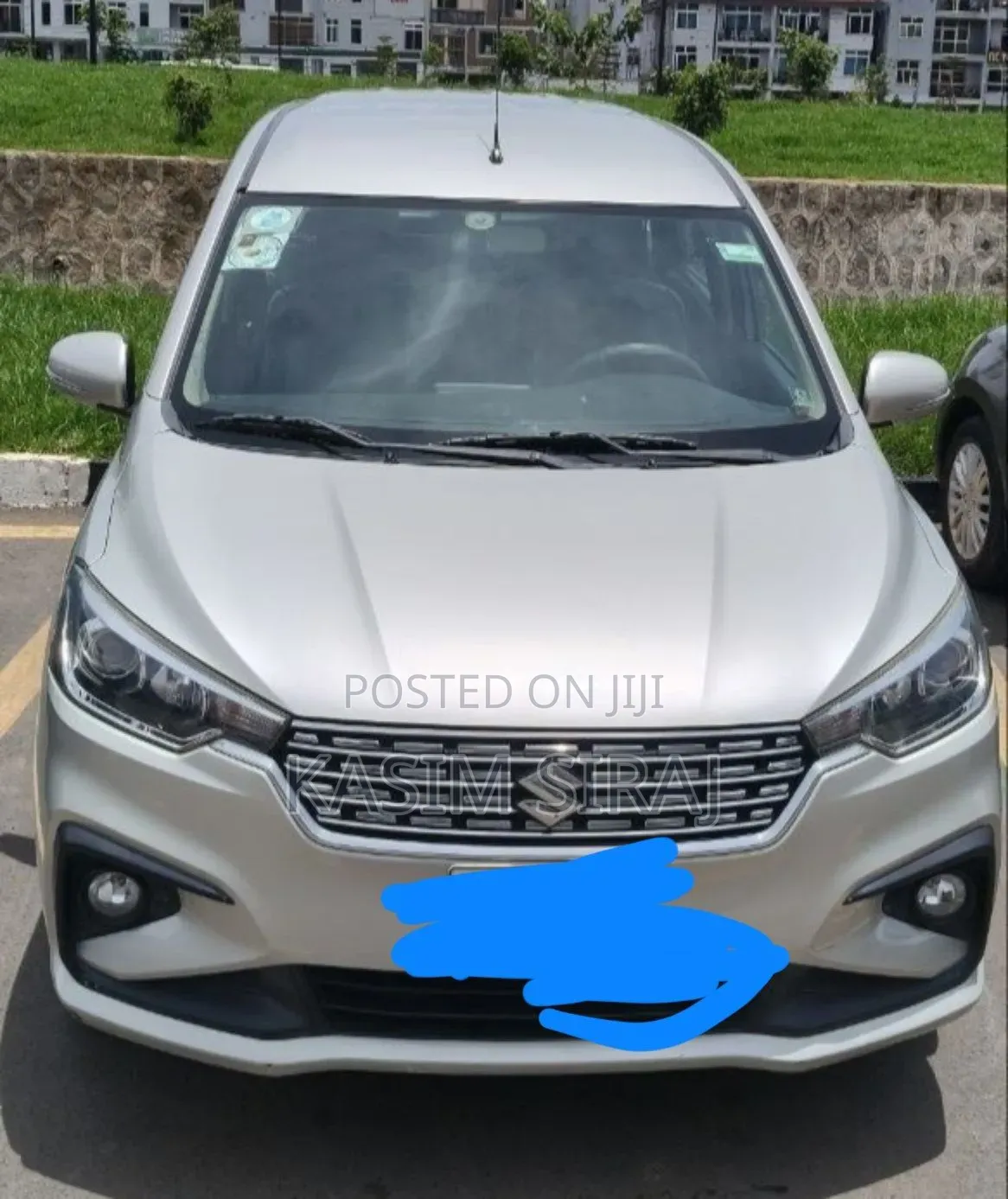 Suzuki Ertiga 2021 Silver