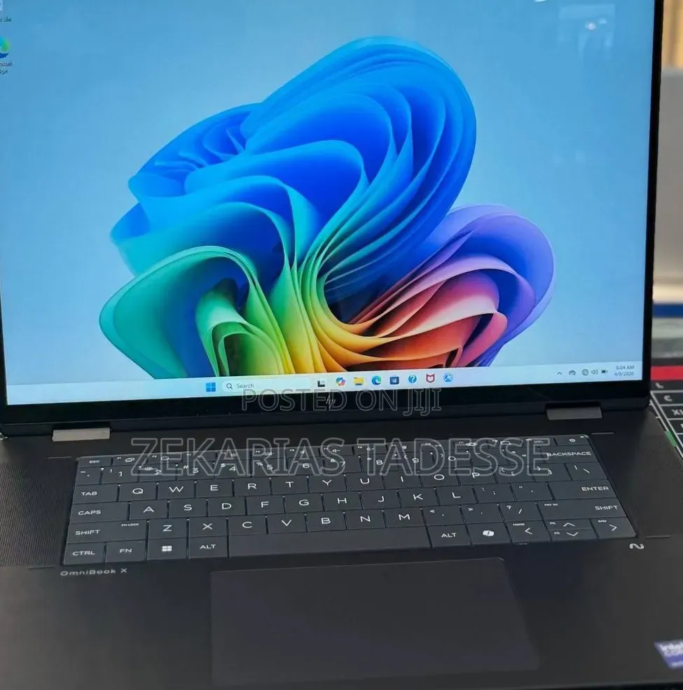 New Laptop HP OmniBook Ultra Flip 14" 16GB Intel Core Ultra 7 SSD 1T