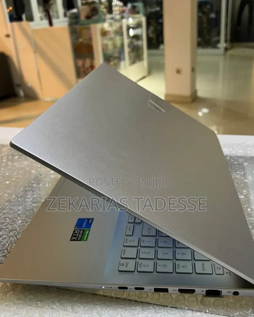 New Laptop Asus VivoBook 15 X510UQ 16GB Intel Core i5 SSD 512GB