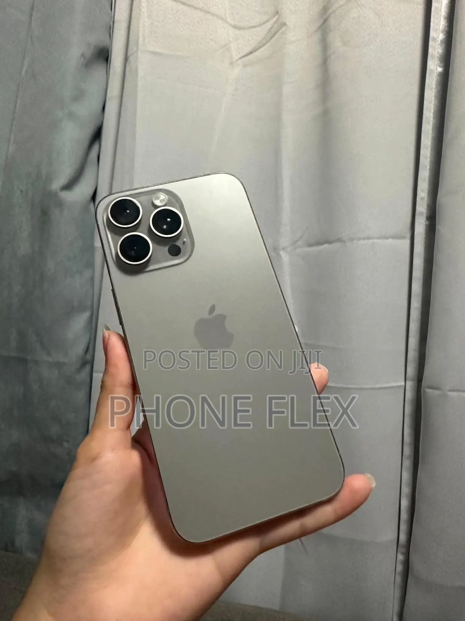 Apple iPhone 15 Pro Max 256 GB Gray
