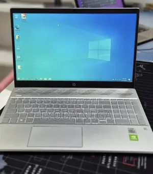 New Laptop HP Pavilion 15 8GB Intel Core i5 SSD 256GB