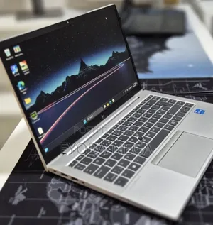 New Laptop HP EliteBook 840 G8 16GB Intel Core i5 SSD 512GB