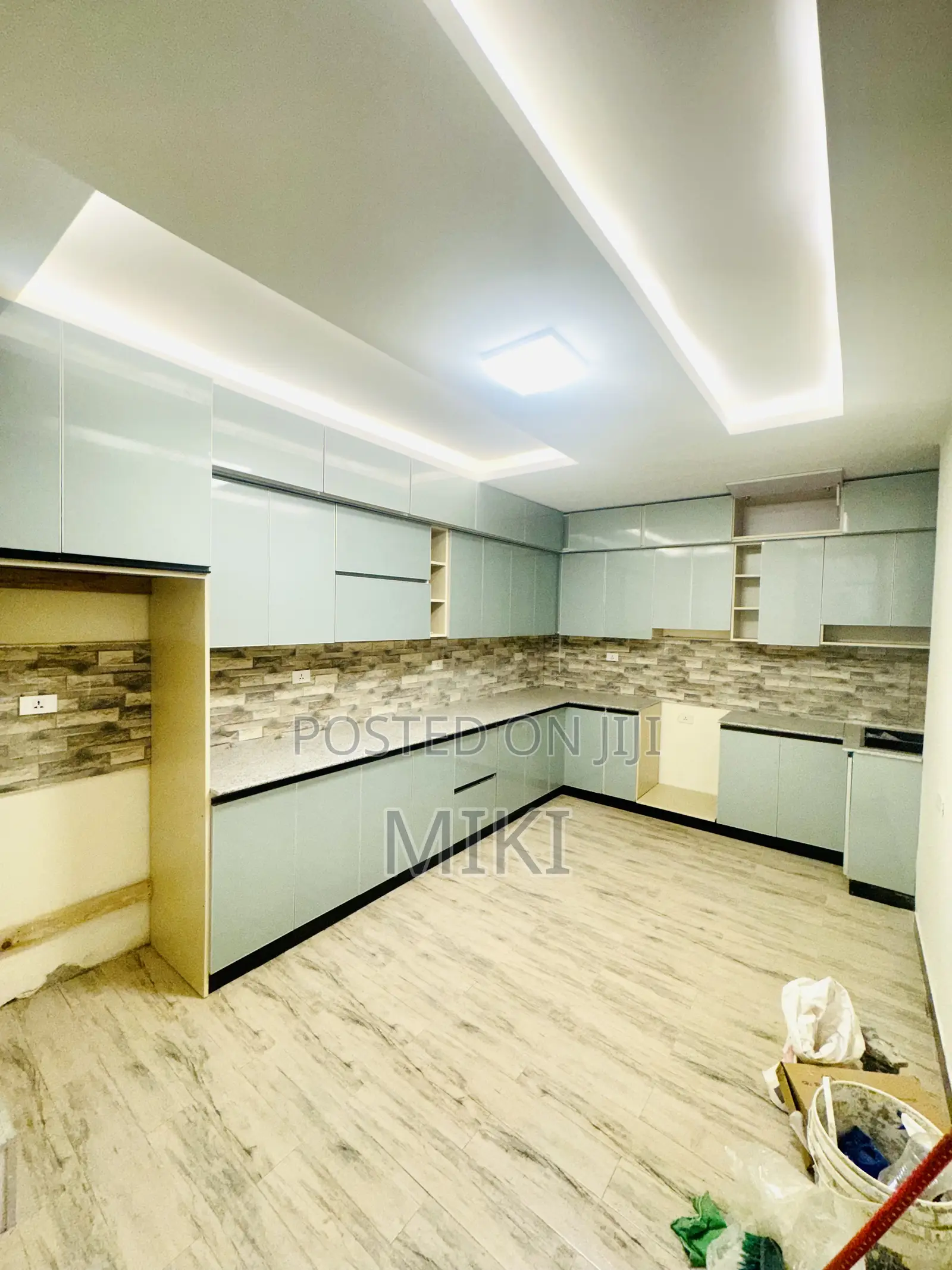 Furnished 3bdrm Apartment in Diaspora Area, Nifas Silk-Lafto for sale