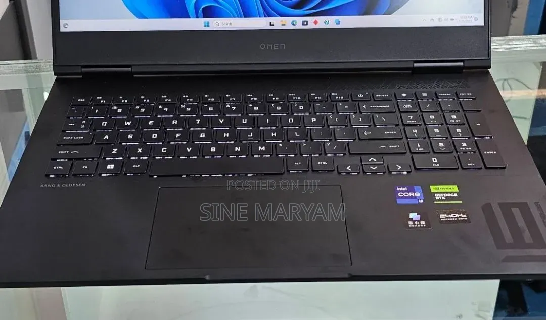 New Laptop HP Omen 16 16GB Intel Core i9 SSD 1T