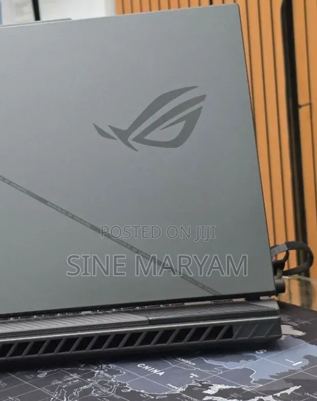 New Laptop Asus ROG Strix G15 16GB Intel Core i9 SSD 1T