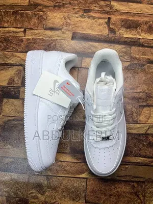 Air Force 1 Low Sneaker