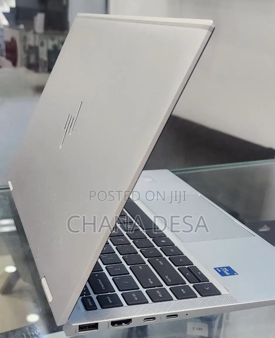 New Laptop HP EliteBook 1040 G8 16GB Intel Core i7 SSD 512GB